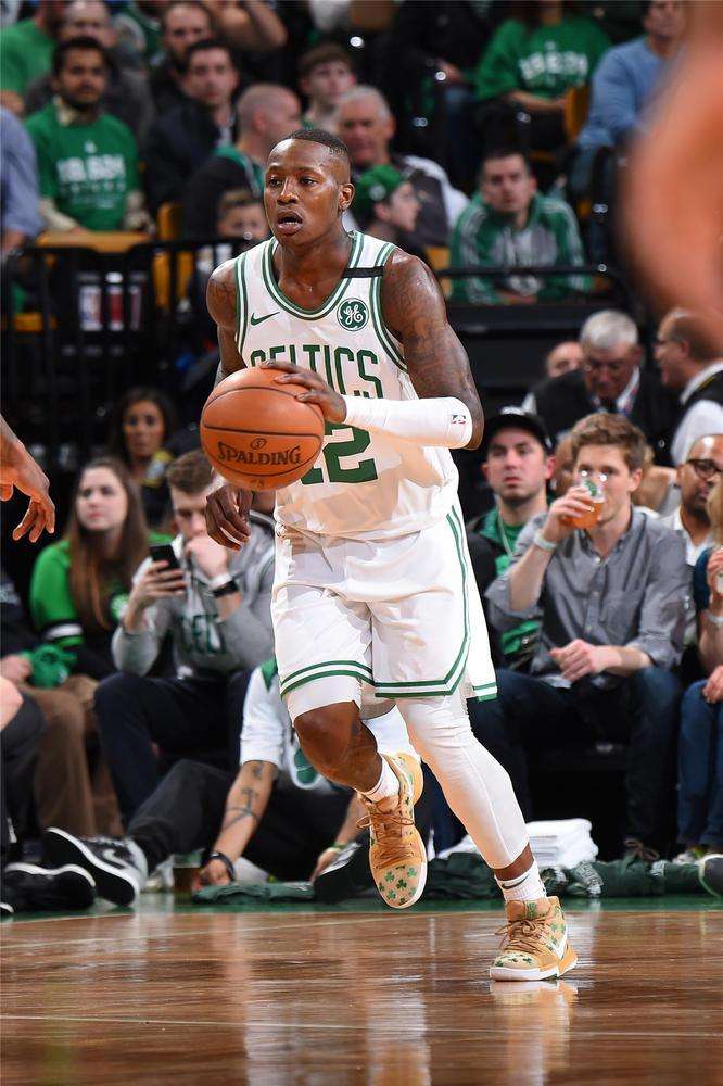 刺连续预判 刺连续预判